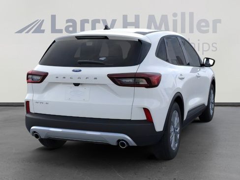 New 2026 Ford Escape Active image 8