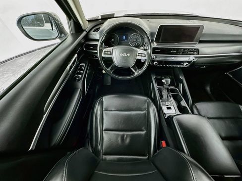 Used 2022 Kia Telluride LX AWD/4WD image 9