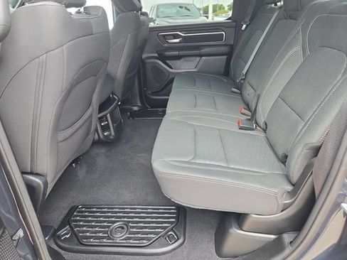 Used 2025 RAM 1500 Big Horn AWD/4WD image 23