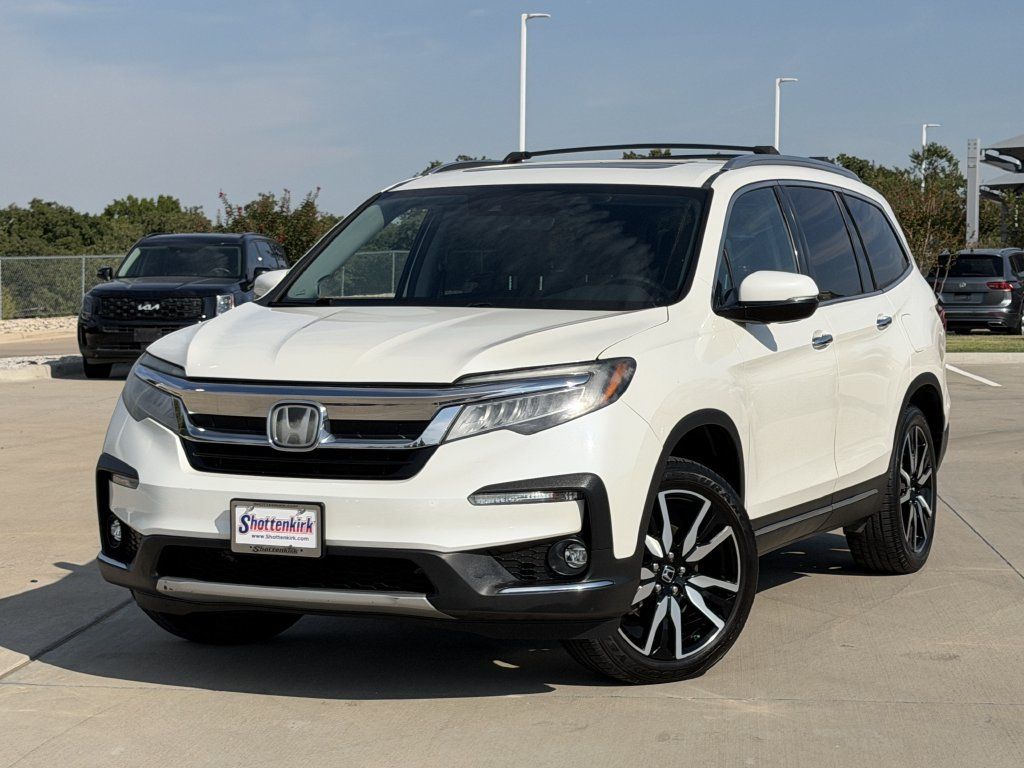 Used 2019 Honda Pilot Touring image 2