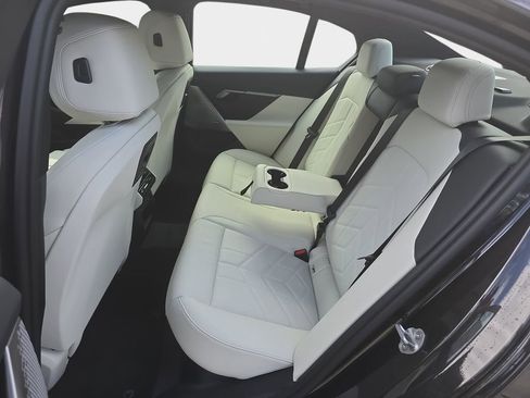 New 2026 BMW 530i w/ M Sport Package RWD image 8