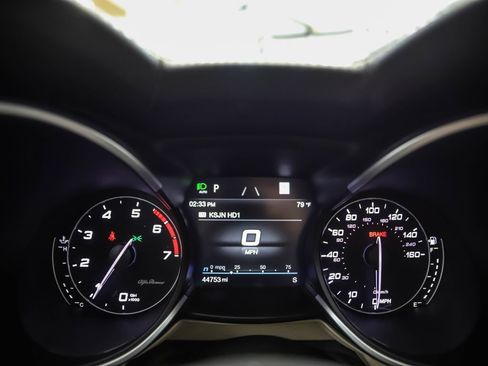 Used 2020 Alfa Romeo Stelvio Ti Lusso AWD/4WD image 14