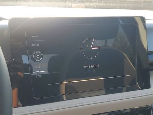 New 2025 Volkswagen Taos S image 20