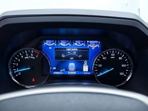 Used 2024 Ford Expedition Limited AWD/4WD image 34