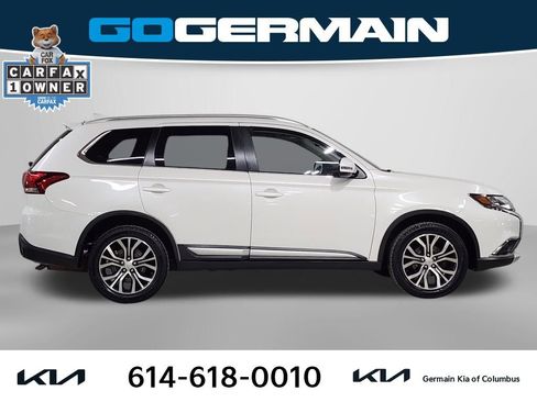 Used 2017 Mitsubishi Outlander SE image 7