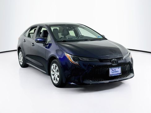 Used 2021 Toyota Corolla LE w/ Carpet Mat Package (TMS) FWD image 3