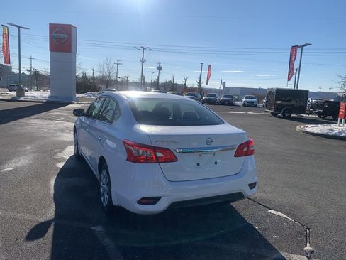 Used 2019 Nissan Sentra S image 5