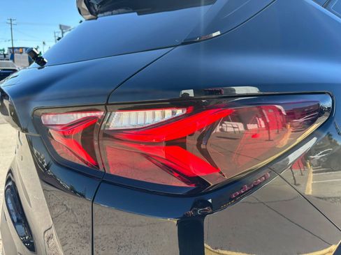 Used 2020 Chevrolet Blazer LT image 39