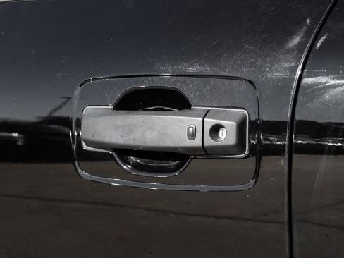 Used 2023 Nissan Titan PRO-4X w/ Off Road Protection Package image 41