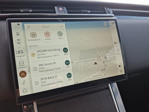 Used 2025 Land Rover Range Rover Velar S image 17