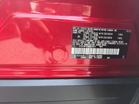 Used 2025 Toyota RAV4 XLE Premium FWD image 36