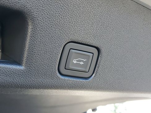 New 2025 GMC Acadia Elevation w/ Black Edition image 8