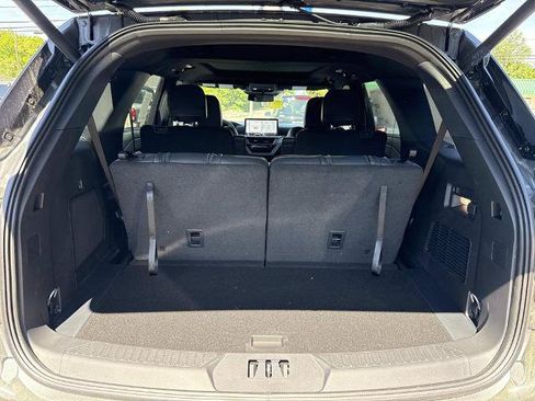 New 2026 Ford Explorer ST-Line w/ ST-Line Street Pack AWD/4WD image 17