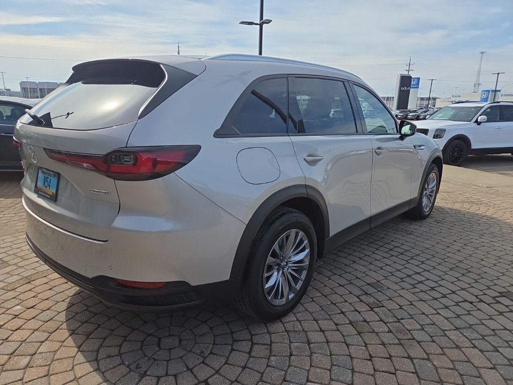 Used 2025 MAZDA CX-90 Plug-In Hybrid w/ Preferred AWD/4WD image 5