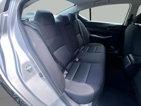 Used 2024 Nissan Altima 2.5 SV FWD image 21