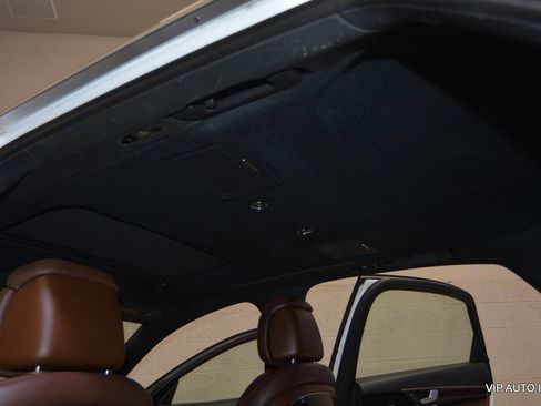 Used 2012 Audi A8 L 4.2 w/ Rear Seat Comfort Pkg image 16