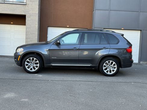 Used 2012 BMW X5 xDrive35i image 2