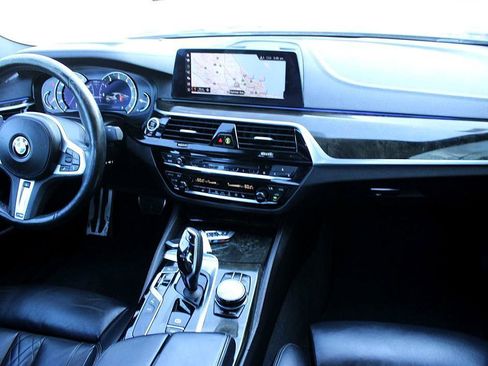 Used 2018 BMW M550i xDrive M550i xDrive image 20
