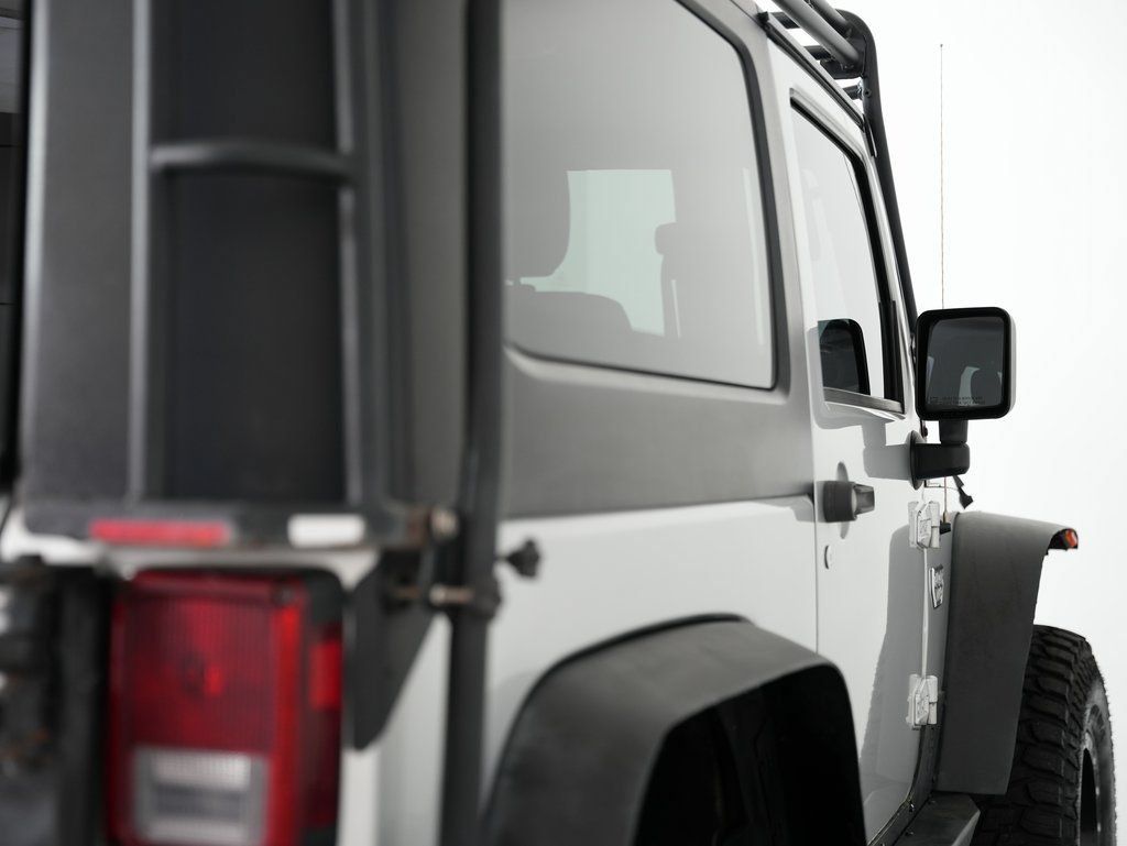 Used 2012 Jeep Wrangler Rubicon AWD/4WD image 59