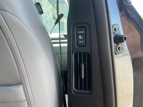 Used 2019 Honda Odyssey EX-L image 48