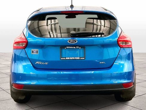 Used 2017 Ford Focus SEL w/ Cold Weather Package image 4