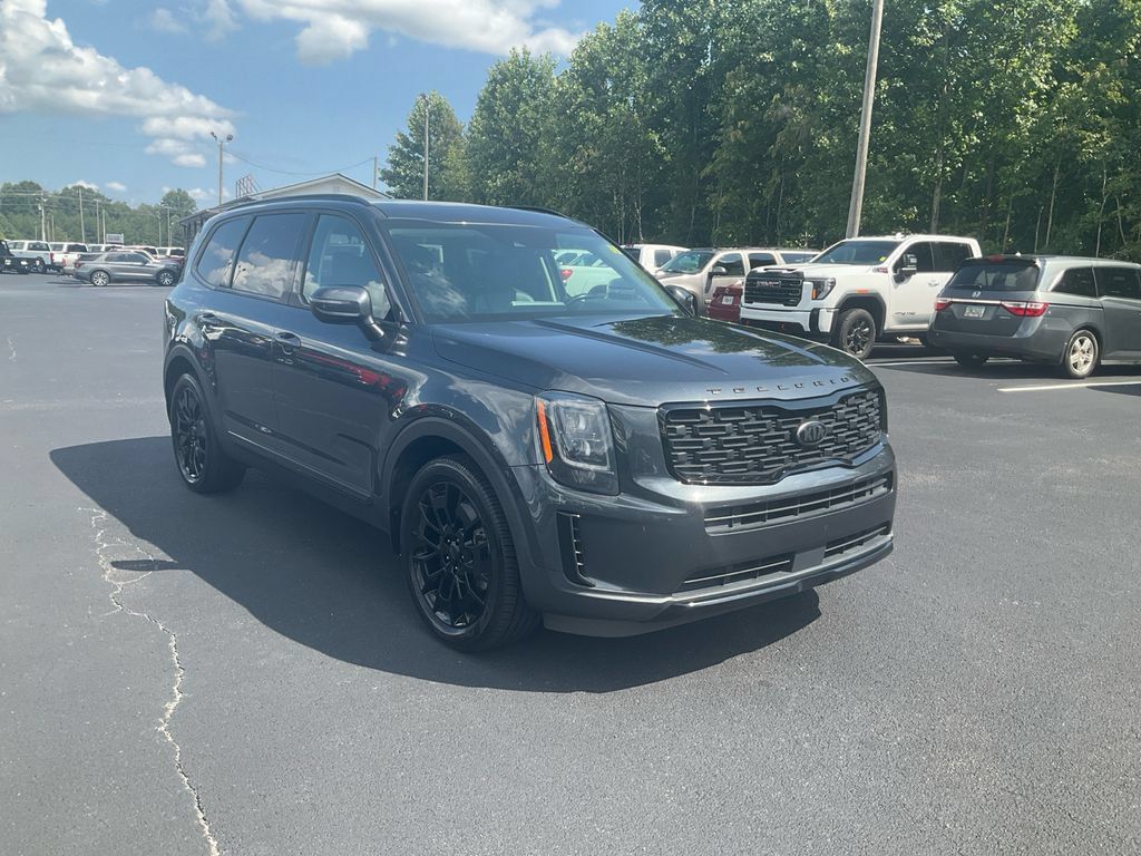 Used 2021 Kia Telluride EX w/ EX Premium Package AWD/4WD image 3