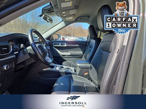 Used 2022 Ford Explorer XLT w/ Equipment Group 202A image 2