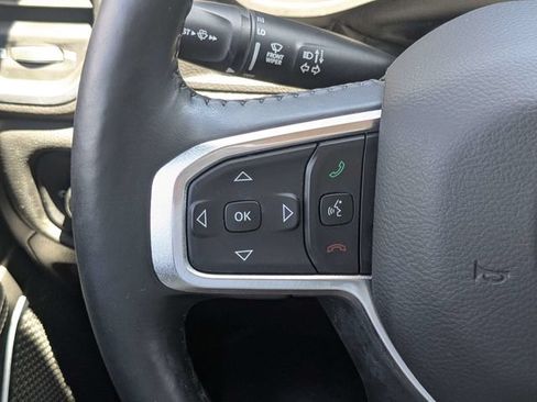 Used 2019 RAM 1500 Laramie AWD/4WD image 28