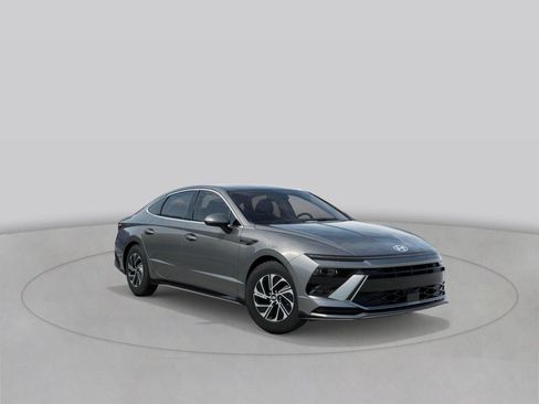 New 2026 Hyundai Sonata Blue FWD image 2