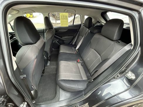 Used 2019 Subaru Crosstrek 2.0i w/ Eyesight System image 22