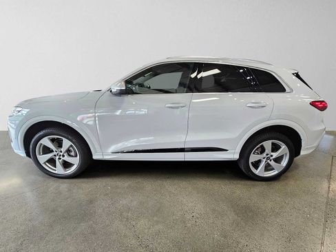 New 2025 Audi Q5 Premium Plus AWD/4WD image 5