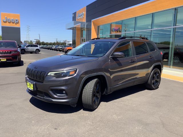 Used 2020 Jeep Cherokee Latitude Plus FWD image 5