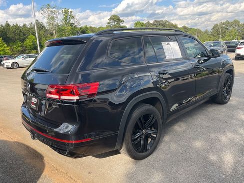 Used 2023 Volkswagen Atlas SEL R-Line AWD/4WD image 5