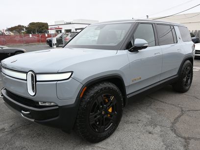 Used 2024 Rivian R1S Adventure