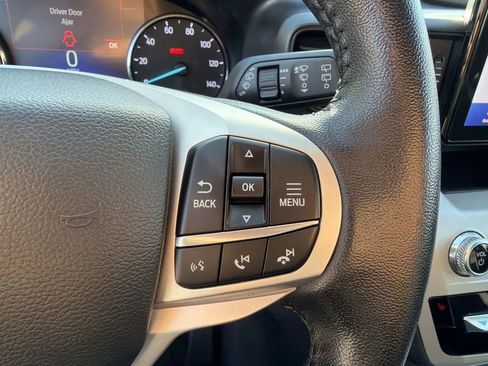 Certified 2023 Ford Explorer XLT image 23