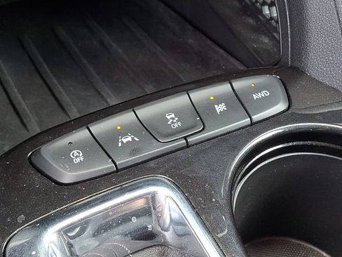 Certified 2024 Chevrolet TrailBlazer LT w/ Convenience Package AWD/4WD image 24