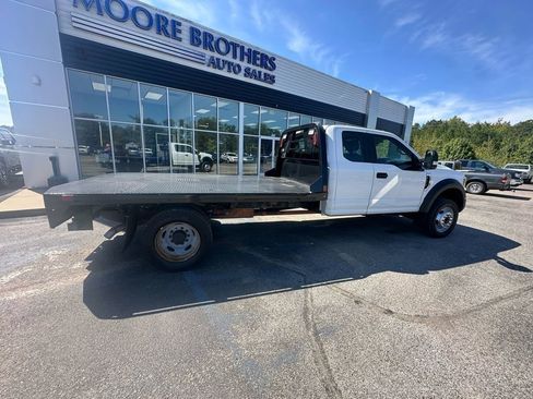 Used 2019 Ford F550 2WD SuperCab Super Duty image 4