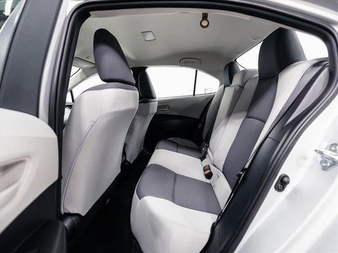 Certified 2023 Toyota Corolla LE image 5