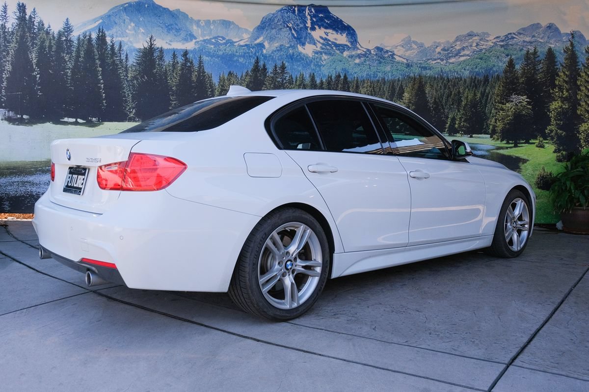Used 2015 BMW 335i Sedan RWD image 6