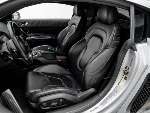 Used 2010 Audi R8 V10 image 46