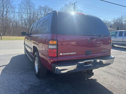 Used 2004 Chevrolet Suburban LS w/ Preferred Equipment Group image 16