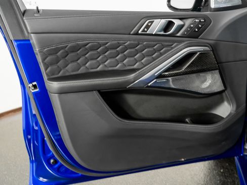 Used 2024 BMW X6 M Competition image 51