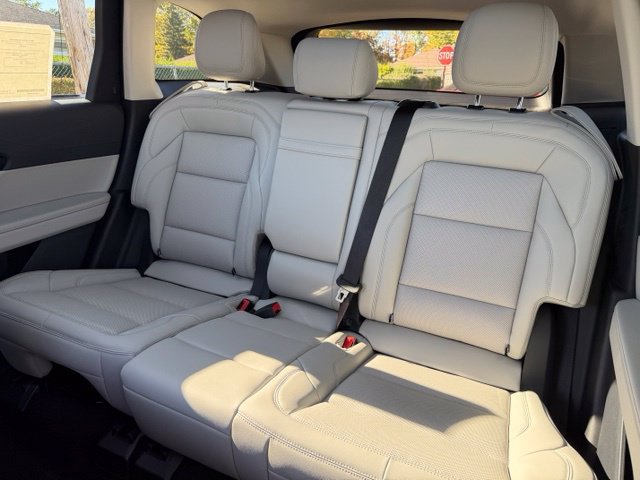 New 2026 Lincoln Nautilus Premier w/ Equipment Group 102A AWD/4WD image 22