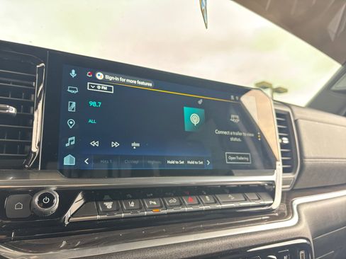 Used 2026 Chevrolet Silverado 2500 LTZ w/ Trail Boss Package image 12