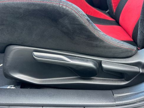 Used 2019 Honda Civic Type R image 15