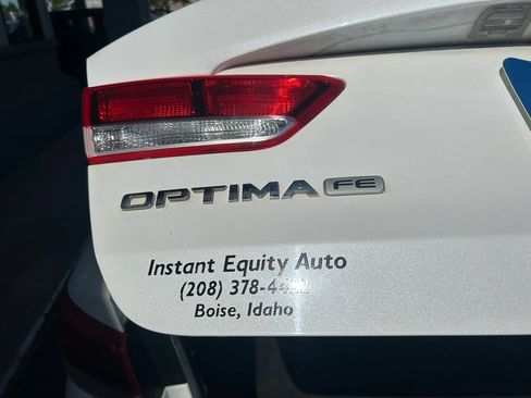 Used 2018 Kia Optima LX FWD image 16