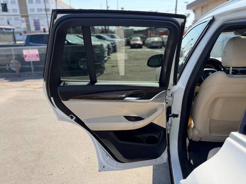 Used 2019 BMW X3 sDrive30i w/ Driving Assistance Package RWD image 27