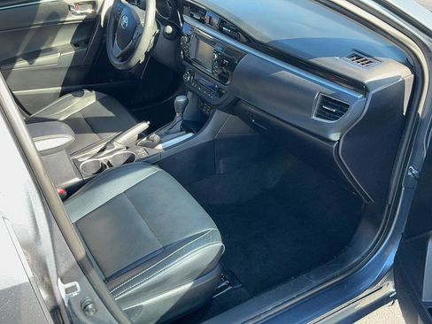 Used 2016 Toyota Corolla S Premium image 27