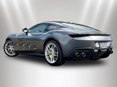 Used 2024 Ferrari Roma RWD image 4