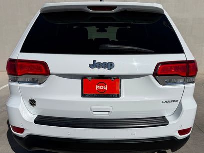 Used 2020 Jeep Grand Cherokee Laredo